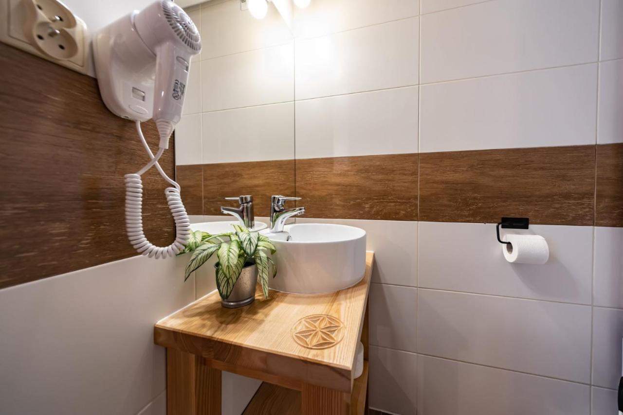 Domki Gawra Z Jacuzzi Zakopane Exteriör bild