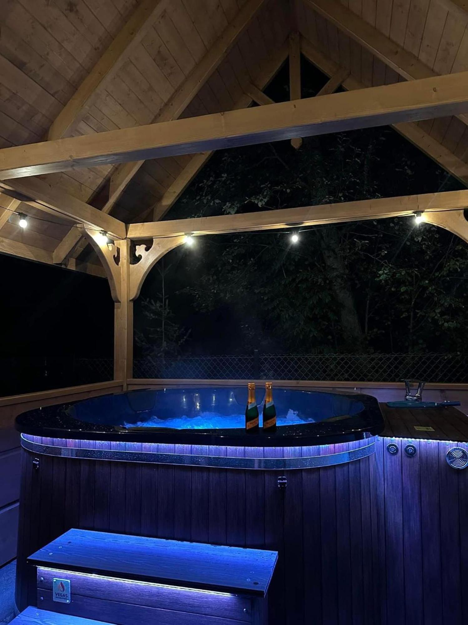 Domki Gawra Z Jacuzzi Zakopane Exteriör bild